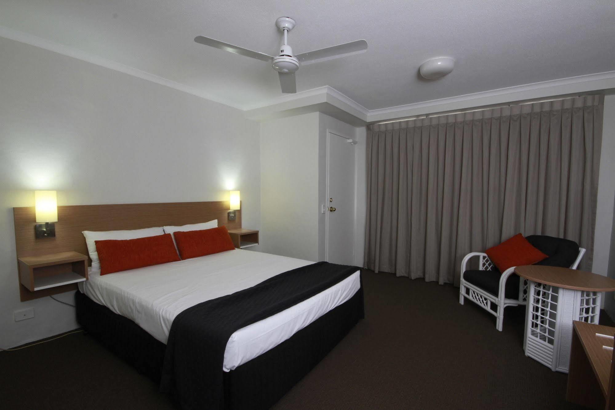 ดาร์ซี อาร์ม Motel โกลด์โคสต์ ภายนอก รูปภาพ